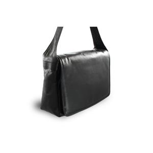 Čierna kožená klopnová kabelka