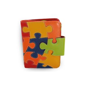 dámska kožená peňaženka s motivom puzzle