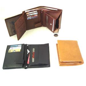 Hnedá pánska kožená peňaženka so zaistením dokladov