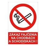 Zákaz fajčenia na chodbách a schodiskách, plast 2mm s dierkami-148x210mm
